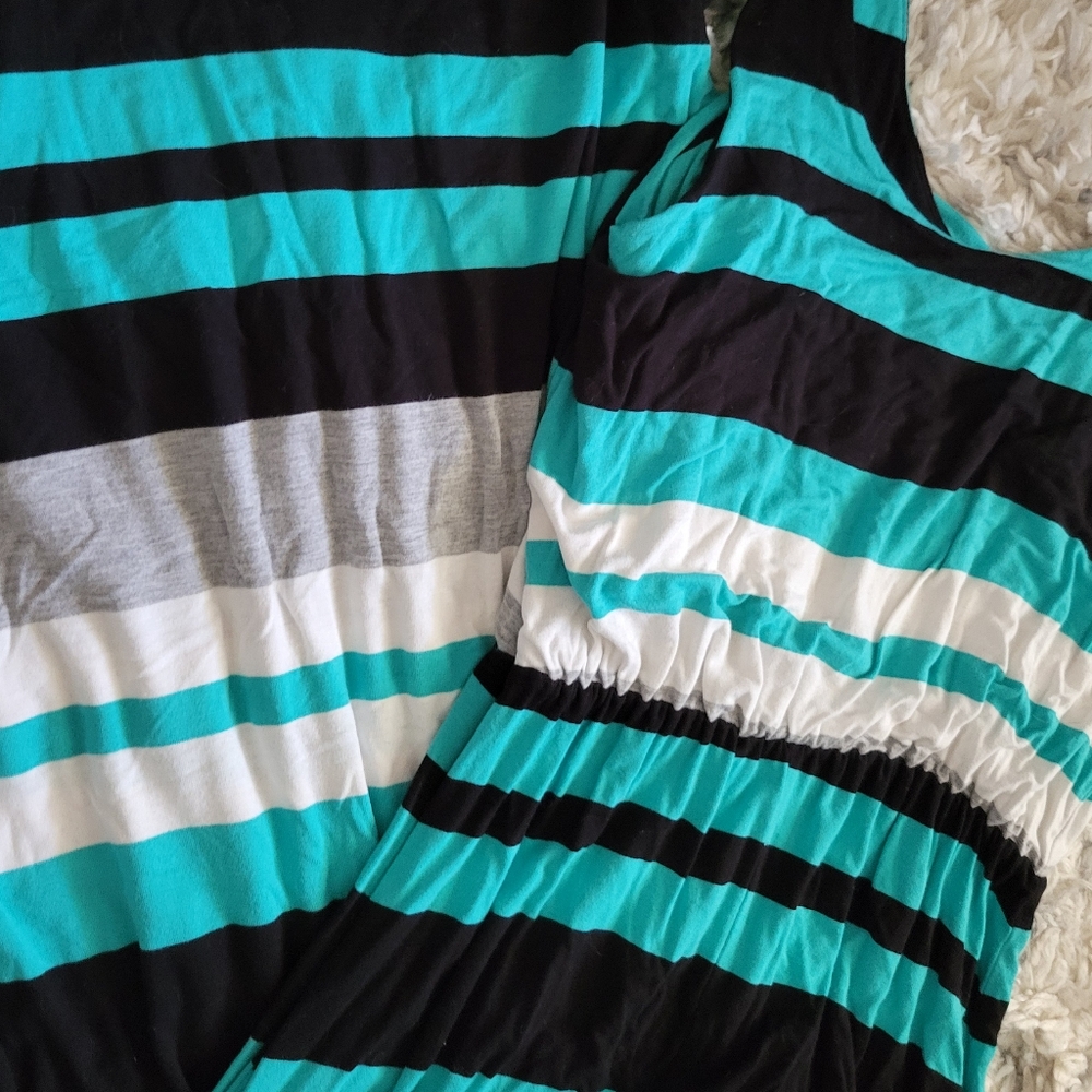 ๐ Teal, Black and White Maxi Jersey Knit Dress ๐ - Picture 2 of 3